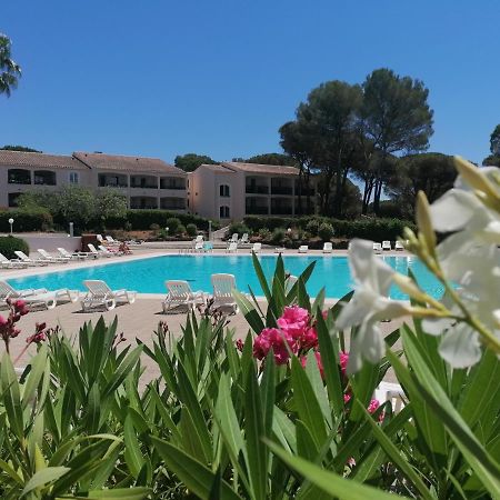 Residence Golfs De Valescure 9 Сен-Рафаель Екстер'єр фото