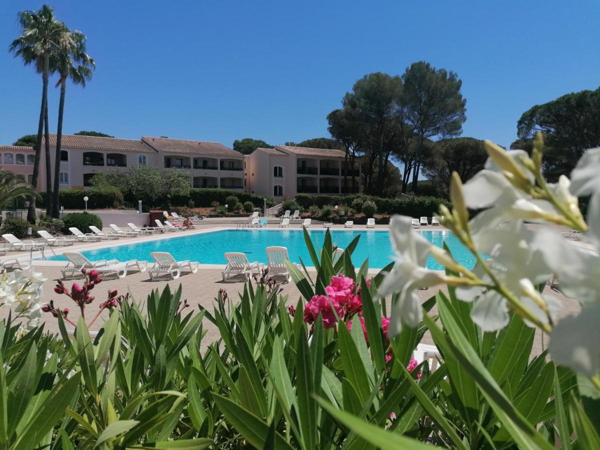Residence Golfs De Valescure 9 Сен-Рафаель Екстер'єр фото